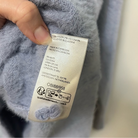 Anthropologie Fuzzy V‑Neck Sweater, Periwinkle Blue, SZ S - Picture 4 of 7